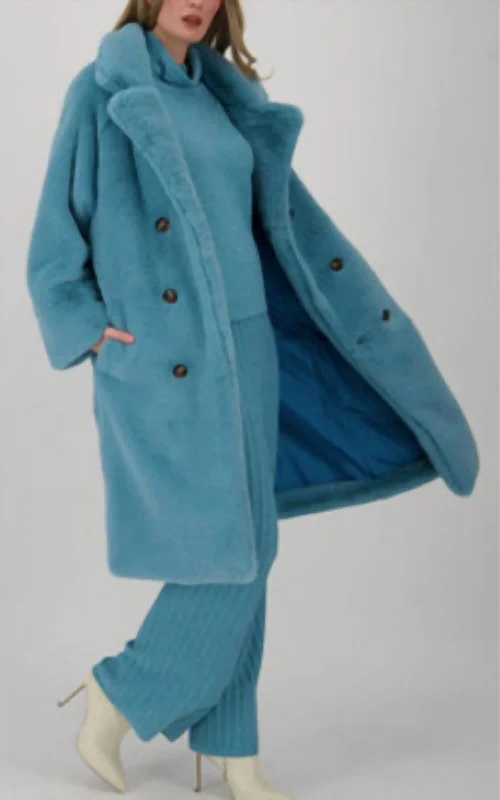 Chic & Cozy Apparel Oversized Faux Fur Coat In Peacock