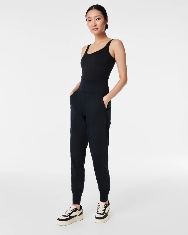 Discover Now SPANXsmooth™ Soft and Smooth Jogger