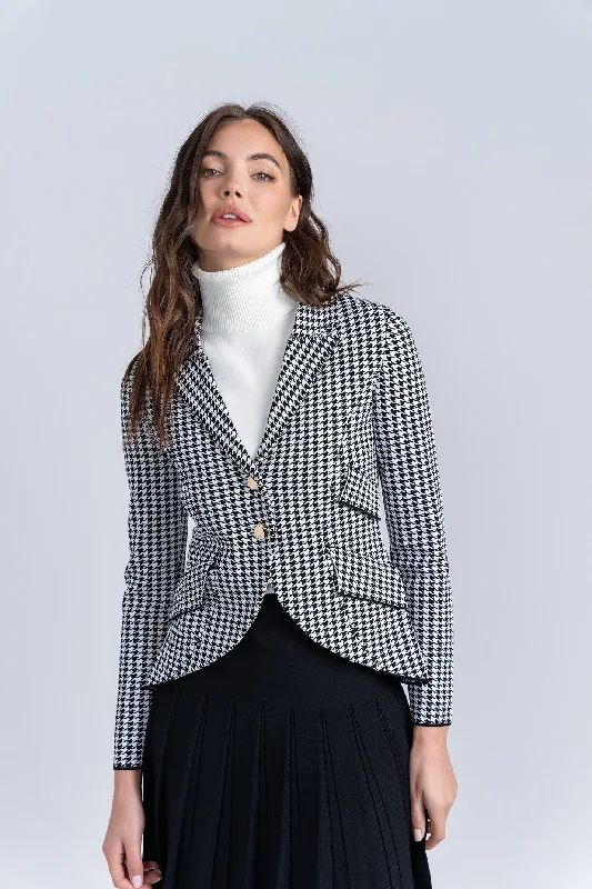 Crazy Discounts, Hurry Up Baron Blazer