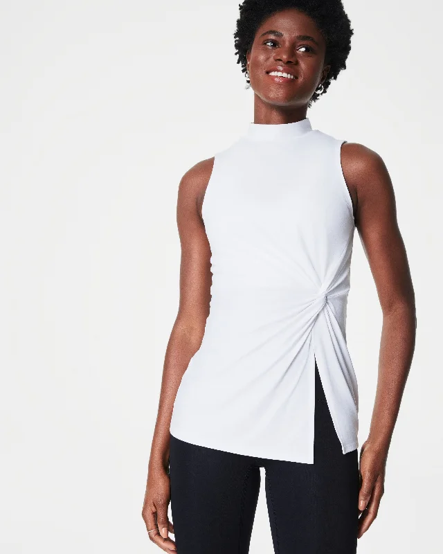 Trendsetting Threads SPANX® Butter Twist-Waist Top