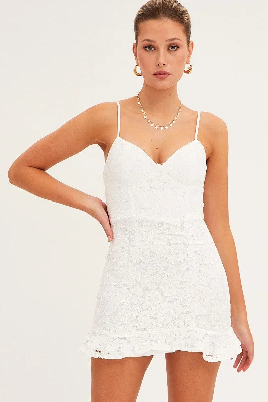 Today Only White Bodycon Dress Sleeveless Mini V-Neck Lace