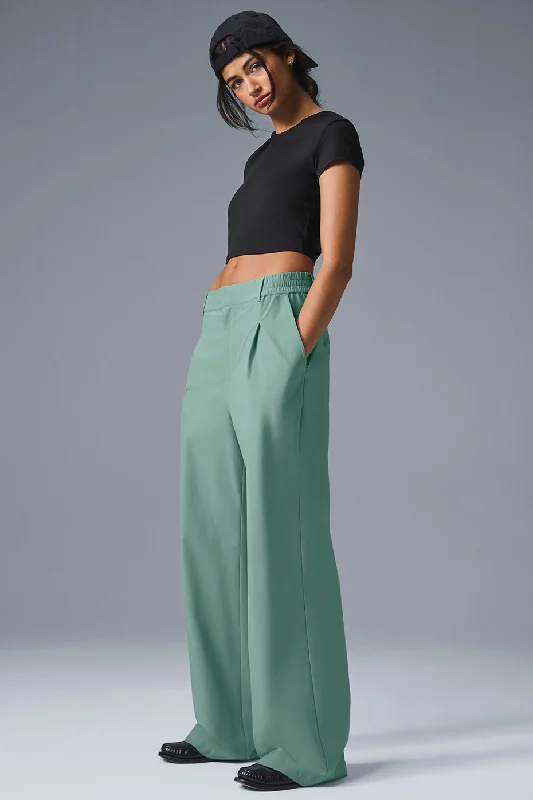 Summer Splash Sale High-Waist Pursuit Trouser (Regular) - Botanical Green